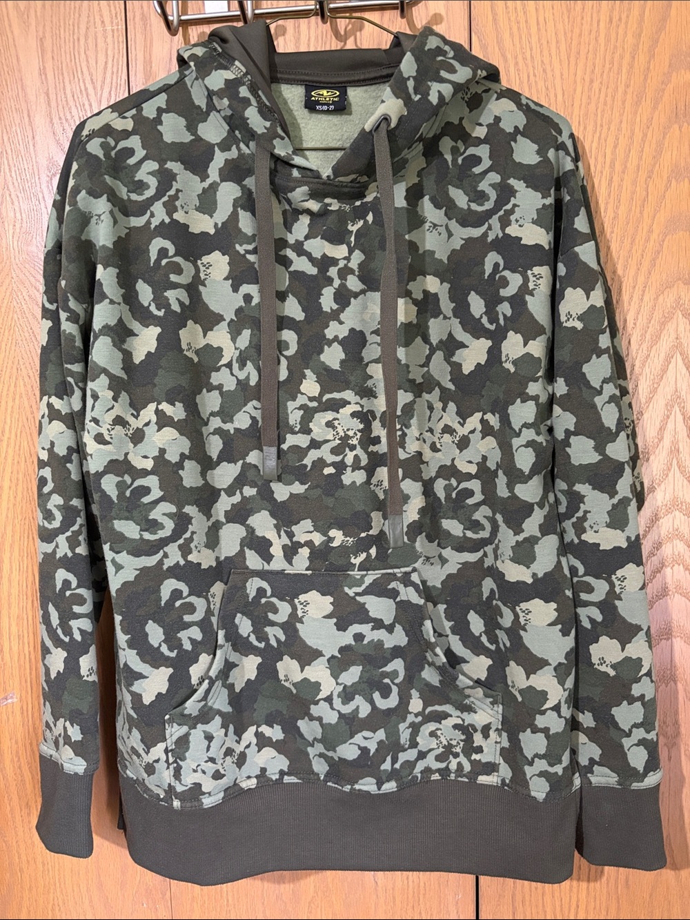 Athletic Works Green Camo soft Hooded Pullover sweatshirt women’s 0-2